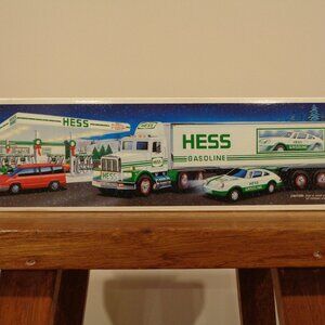 1992 HESS 18 WHEELER & RACER